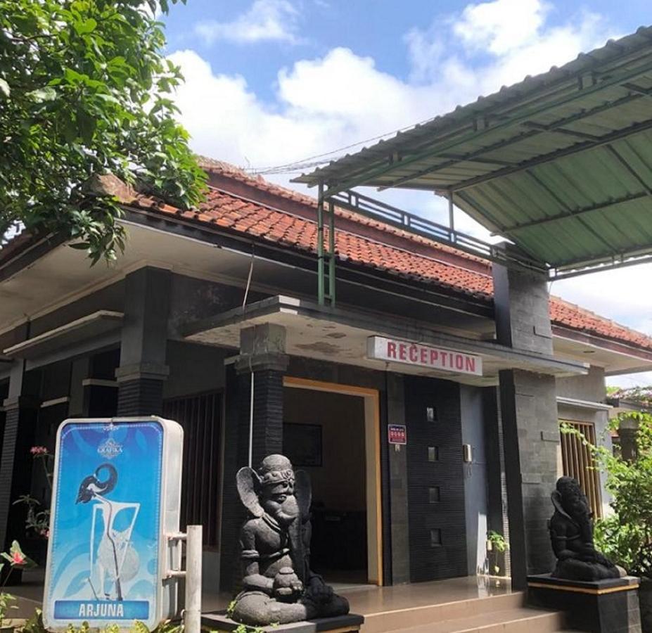 Grafika Hotel Dan Resto Gombong  Экстерьер фото